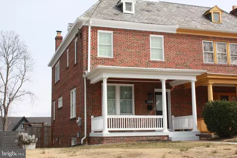 1358 Maple View Pl SE, Washington, DC 20020