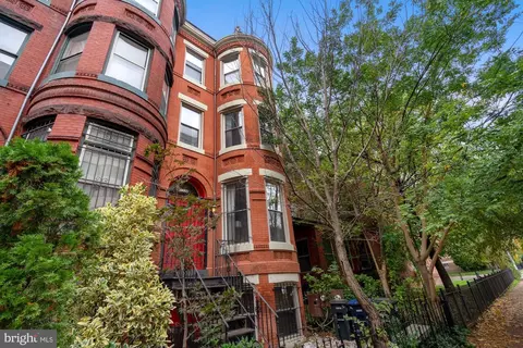 1134 10th St NW, Washington, DC 20001