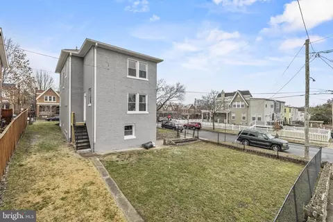 Exterior - 600 Oglethorpe St NW, Washington, DC 20011 photo 5 of 7