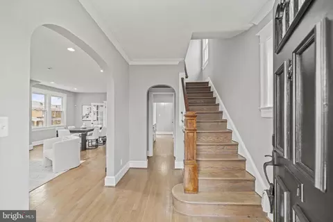 Entry Way - 600 Oglethorpe St NW, Washington, DC 20011 photo 1 of 3