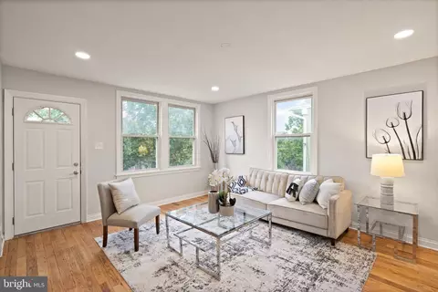 Living - 4005 E Street St SE, Washington, DC 20019 photo 3 of 3