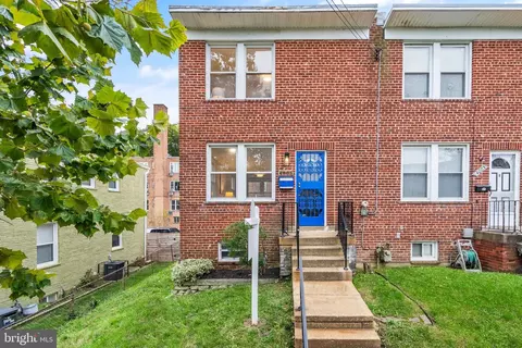 Exterior - 4005 E Street St SE, Washington, DC 20019 photo 1 of 3