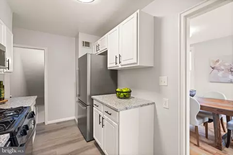 Kitchen - 4005 E Street St SE, Washington, DC 20019 photo 2 of 3