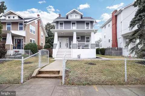 6214 8th St NW, Washington, DC 20011