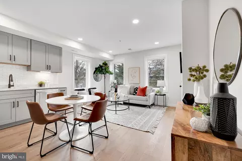4001 7th St NE #6, Washington, DC 20017