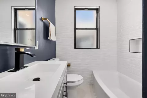Bath - 517 K St NE, Washington, DC 20002 photo 2 of 4