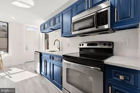 Kitchen - 517 K St NE, Washington, DC 20002 photo 2 of 3