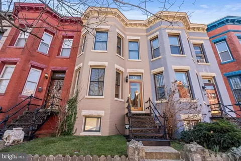 321 E Street St SE, Washington, DC 20003