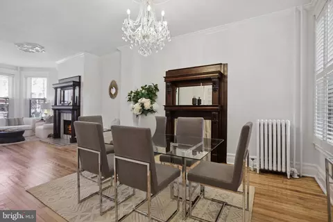 Dining - 1309 E Capitol St SE, Washington, DC 20003 photo 1 of 5