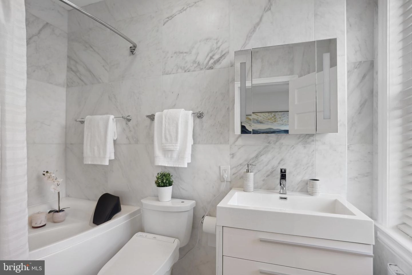 Bath - 1309 E Capitol St SE, Washington, DC 20003 photo 1 of 4