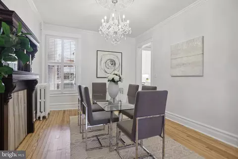 Dining - 1309 E Capitol St SE, Washington, DC 20003 photo 5 of 5