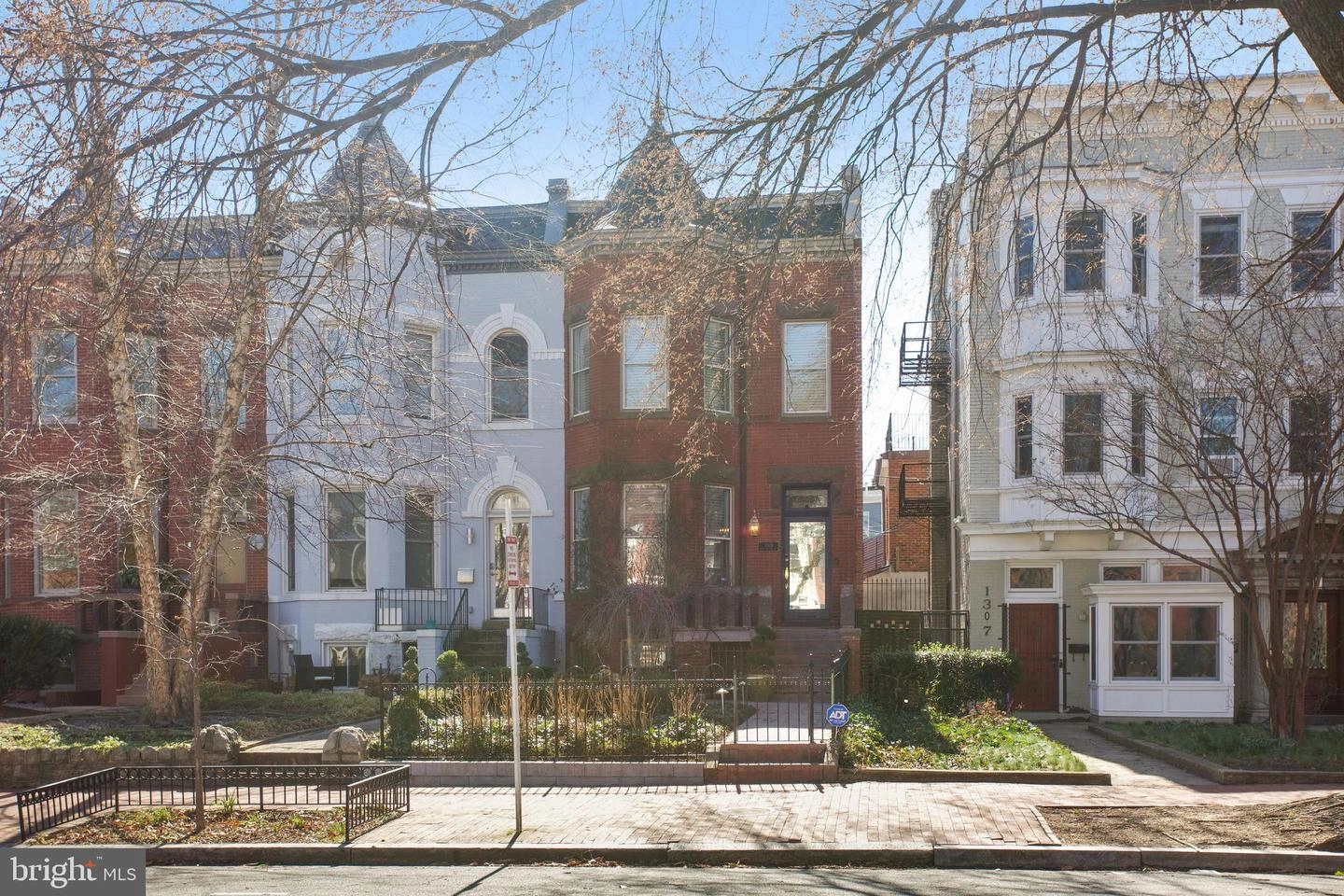 Exterior - 1309 E Capitol St SE, Washington, DC 20003 photo 7 of 7