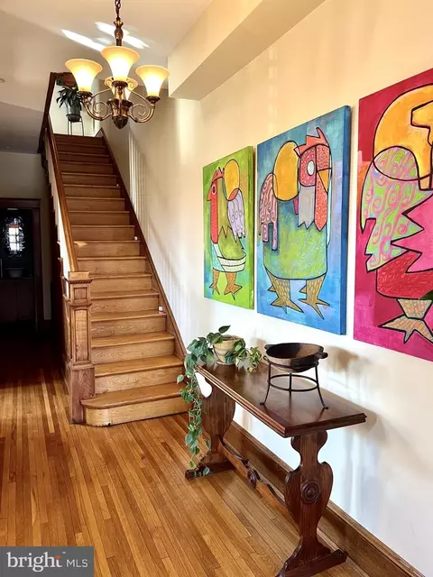 Entry Way - 1100 E Street St NE, Washington, DC 20002 photo 3 of 4