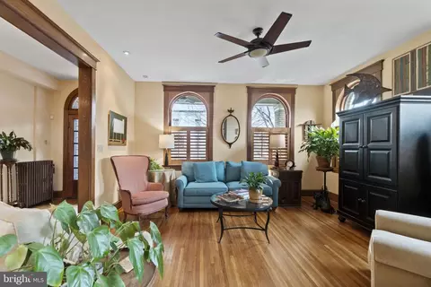 Living - 1100 E Street St NE, Washington, DC 20002 photo 1 of 10