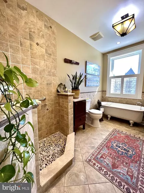 Bath - 1100 E Street St NE, Washington, DC 20002 photo 1 of 10