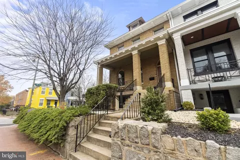 Exterior - 1100 E Street St NE, Washington, DC 20002 photo 2 of 8