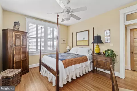 Bedroom - 1100 E Street St NE, Washington, DC 20002 photo 6 of 8