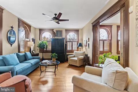 Living - 1100 E Street St NE, Washington, DC 20002 photo 2 of 10