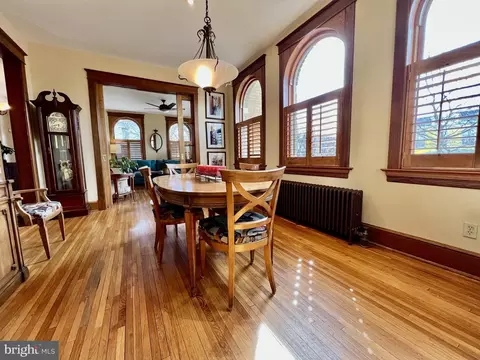 Dining - 1100 E Street St NE, Washington, DC 20002 photo 5 of 7
