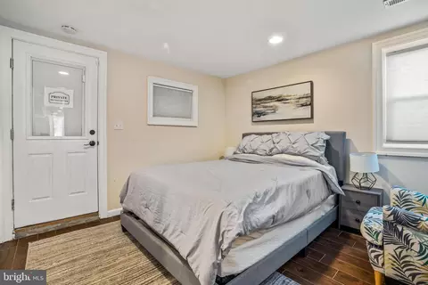 Bedroom - 1536 E Capitol St NE, Washington, DC 20003 photo 6 of 6