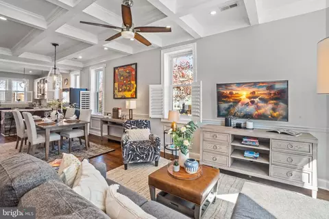 Living - 1536 E Capitol St NE, Washington, DC 20003 photo 4 of 6