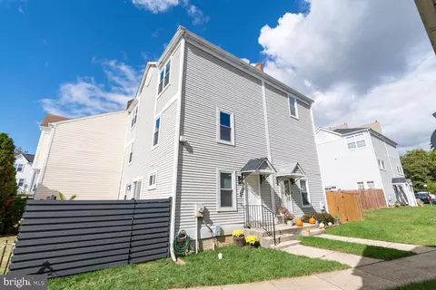 1860 Bryant St NE, Washington, DC 20018