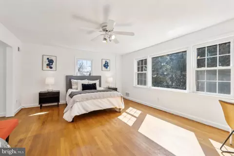 Bedroom - 4430 Hadfield Ln NW, Washington, DC 20007 photo 6 of 7
