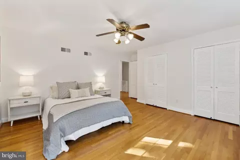 Bedroom - 4430 Hadfield Ln NW, Washington, DC 20007 photo 4 of 7