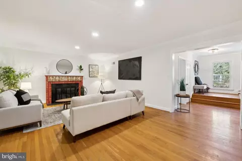 Living - 4430 Hadfield Ln NW, Washington, DC 20007 photo 3 of 10