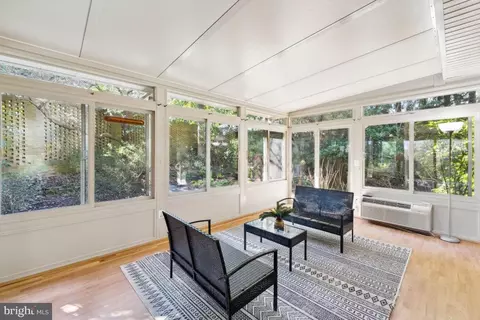 Exterior - 4430 Hadfield Ln NW, Washington, DC 20007 photo 3 of 12