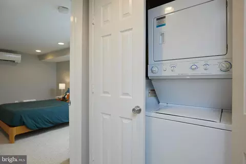 Other - 913 7th St NE, Washington, DC 20002 photo 19 of 20