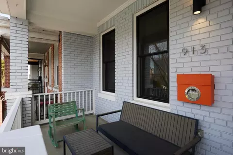 Exterior - 913 7th St NE, Washington, DC 20002 photo 3 of 12