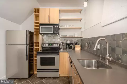 Kitchen - 2139 Tunlaw Rd NW, Washington, DC 20007 photo 6 of 7