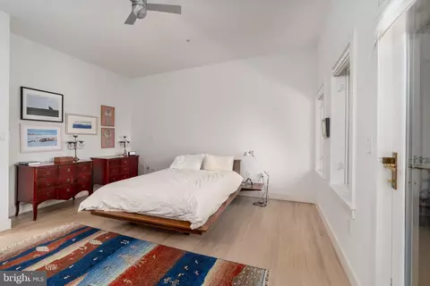 Bedroom - 2139 Tunlaw Rd NW, Washington, DC 20007 photo 2 of 5