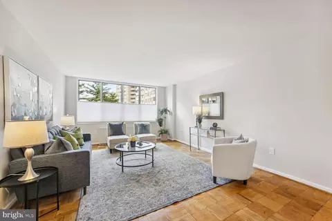 2939 Van Ness St NW #733, Washington, DC 20008