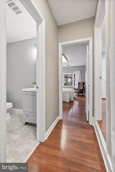 Entry Way - 1159 5th St NE, Washington, DC 20002 photo 5 of 5
