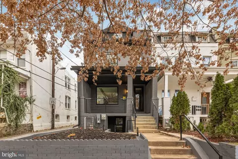 926 Shepherd St NW, Washington, DC 20011