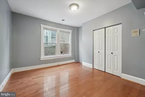 Bedroom - 735 Gresham Pl NW, Washington, DC 20001 photo 3 of 4