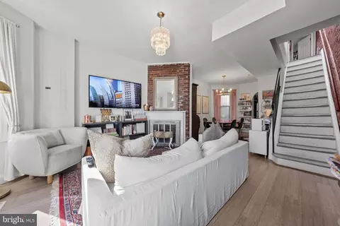 Living - 920 3rd St NE, Washington, DC 20002 photo 1 of 4
