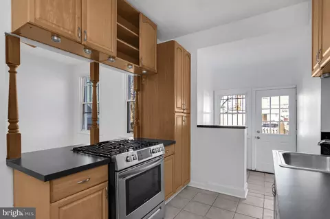 Kitchen - 1422 C St NE, Washington, DC 20002 photo 4 of 5