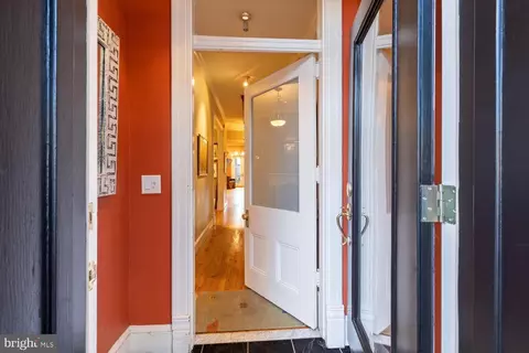 Entry Way - 315 9th St SE, Washington, DC 20003 photo 2 of 4