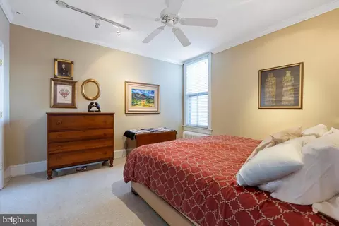 Bedroom - 315 9th St SE, Washington, DC 20003 photo 3 of 4