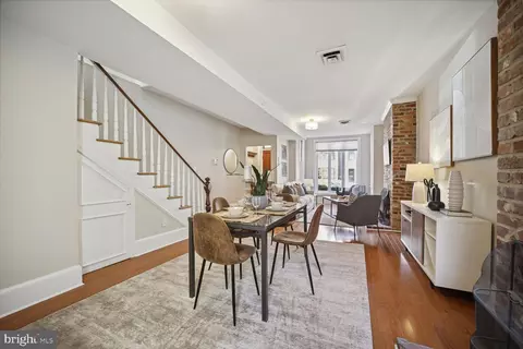1115 C St SE, Washington, DC 20003 photo 4