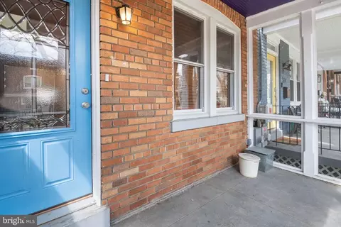 Exterior - 522 23rd Pl NE, Washington, DC 20002 photo 5 of 11