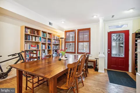 Dining - 522 23rd Pl NE, Washington, DC 20002 photo 1 of 2
