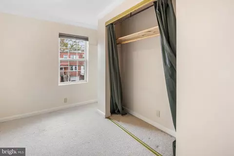 Bedroom - 522 23rd Pl NE, Washington, DC 20002 photo 5 of 9