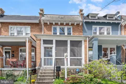 Exterior - 522 23rd Pl NE, Washington, DC 20002 photo 11 of 11