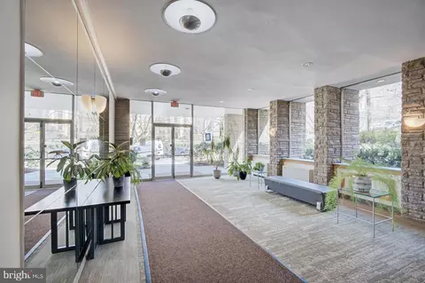 4100 W Street St NW #213, Washington, DC 20007 photo 3