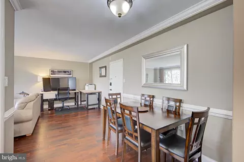 4100 W Street St NW #213, Washington, DC 20007 photo 16