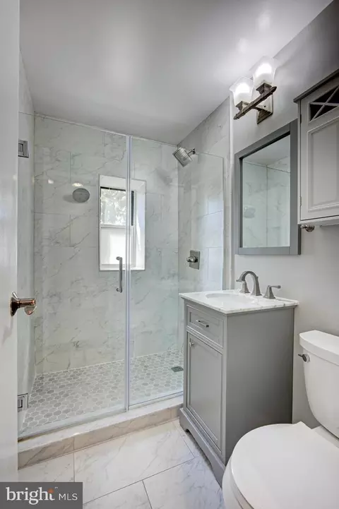 4100 W Street St NW #213, Washington, DC 20007 photo 19